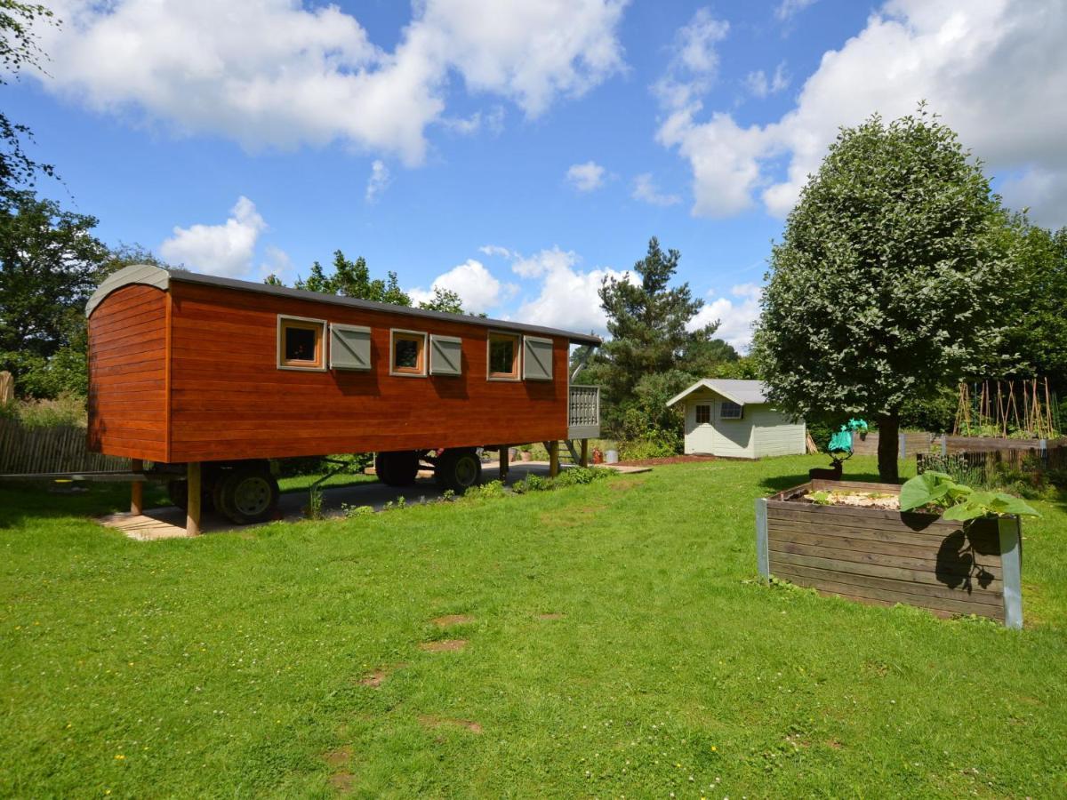 Charming Holiday Home In Malmedy With Sauna Phòng bức ảnh